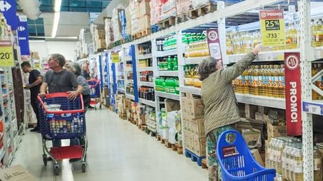 Precios en supermercados. Foto: Mariana Villa / Los Andes