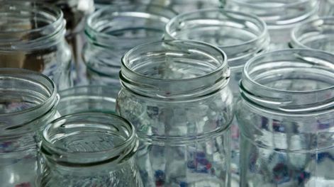 Los Andes | Recicla frascos de vidrio y conviértelos en esta idea maravillosa para decorar tu hogar.