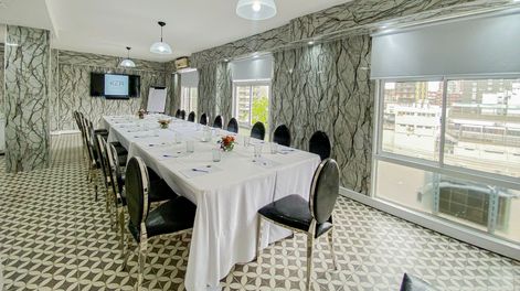 Salón Kennedy - Ker Urquiza