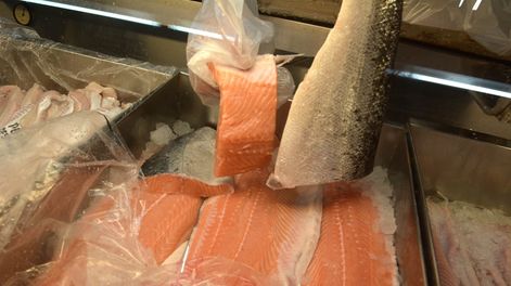 Limitar el consumo de salmón - Por Christophe Krywonis