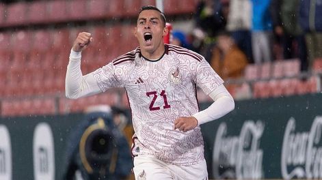El delantero Rogelio Funes Mori, es parte del plantel del seleccionado mexicano para el mundial de fútbol de Qatar 2022
