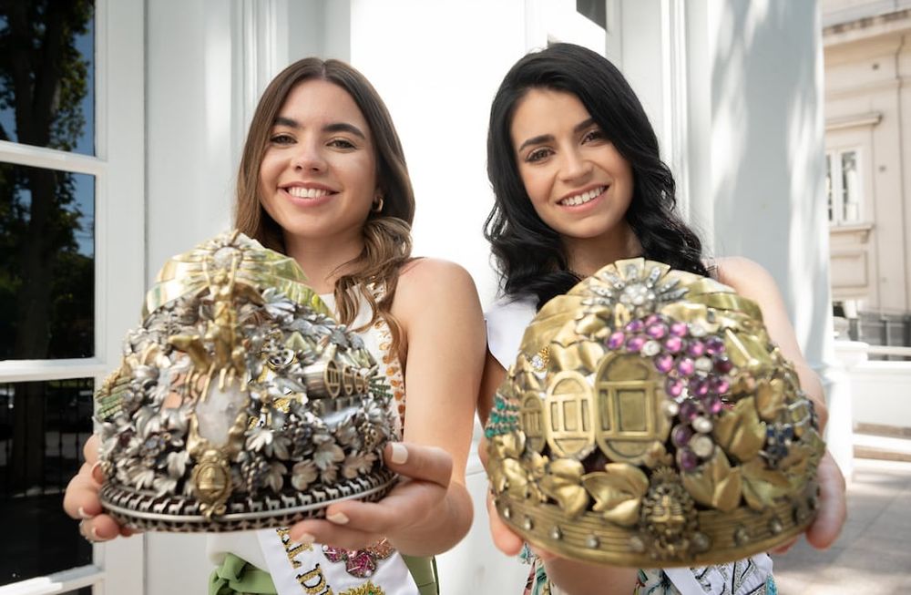 Vendimia 2023, Despertar de las reinas. Ana Laura Verde y Gemina Navarro recibieron a la prensa en el clásico desayuno real.Foto: Ignacio Blanco / Los Andes
