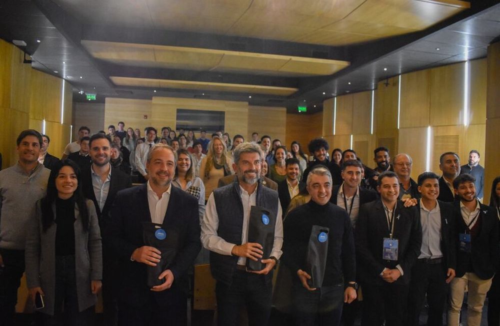 Arrancó la 7º edición del programa de formación “Jóvenes Dirigentes”