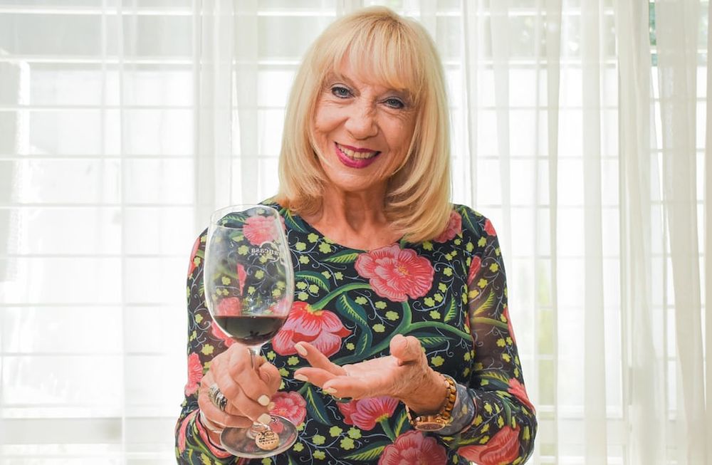 Lila Levinson, periodista y locutora. Colegas habían pedido que la legendaria periodista Lila Levinson fuera elegida como una de las locutoras de Vendimia.Foto: Mariana Villa / Los Andes