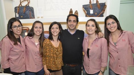 XL agasajó a sus clientas