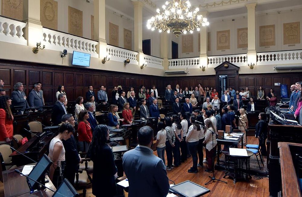 La Cámara de Diputados concentró la atención de la jornada. Se trataban las tres leyes económicas para 2023: Avalúo, Impositiva y Presupuesto.Foto: Orlando Pelichotti