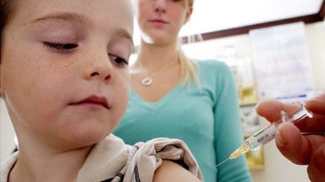 Las autoridades sanitarias nacionales acordaron fortalecer la vacunación en la población