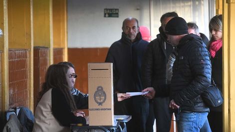 Los Andes | Elecciones PASO presidenciales 2023 en la provincia de Mendoza, en la escuela Leandro Alem de Guaymallén, la mañana comenzó con tranquilidad. Foto: José Gutierrez / Los Andes