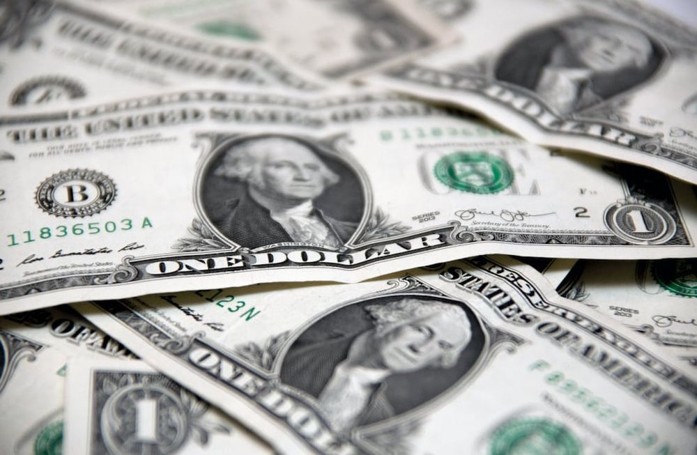 Dólar hoy: el dólar ahorro supera los $103 y el blue se retrasa, qué esperar para fin de año