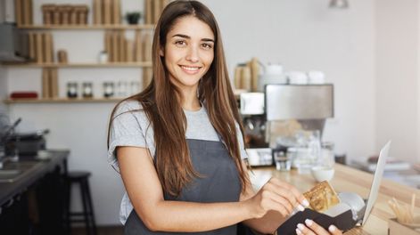 La paritaria de comercio fijó aumentos escalonados más un bono fijo que se mantendrá hasta diciembre.