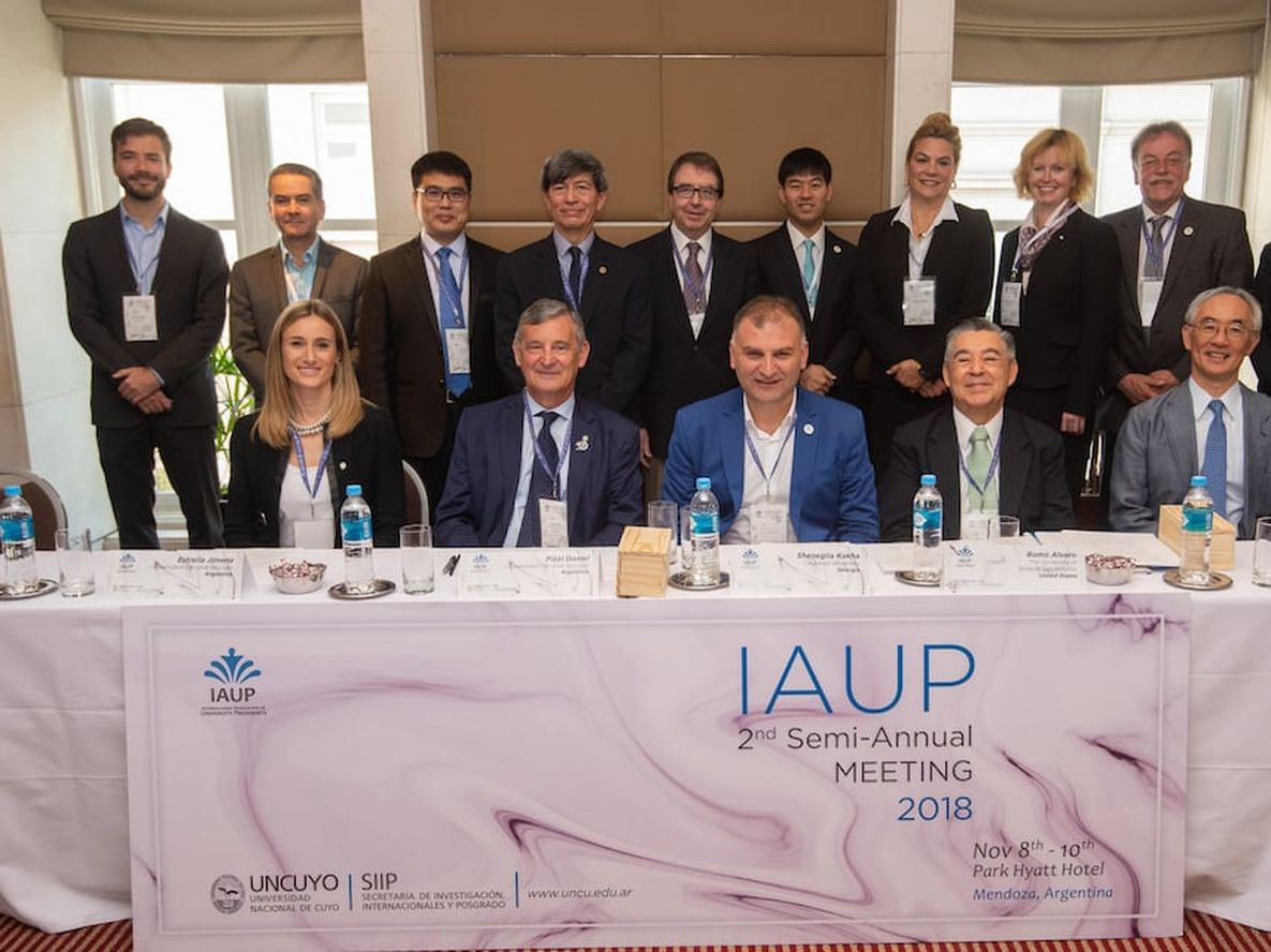 Cuarenta rectores del mundo reflexionaron sobre educación superior