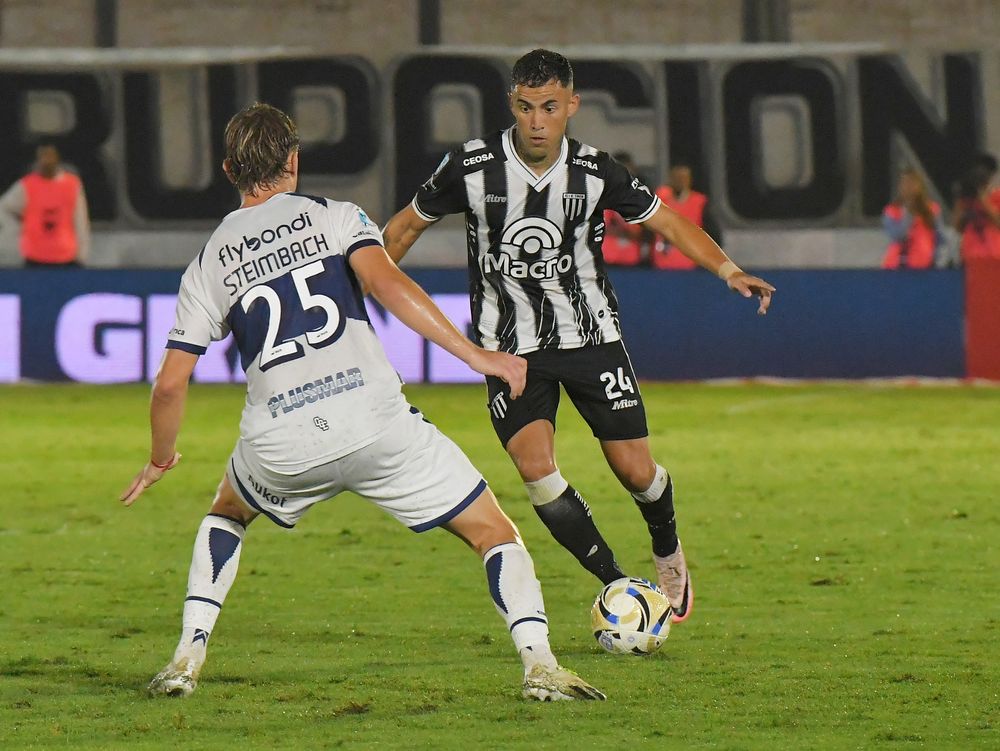 Por la sexta fecha del Torneo Apertura, Gimnasia y Esgrima de Mendoza recibió al Lobo de La Plata.&nbsp;