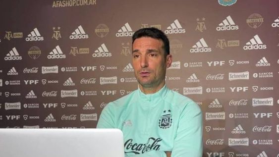 Scaloni volvió a no confirmar al equipo para el partido contra Perú (AFA) Scaloni volvió a no confirmar al equipo para el partido contra Perú (AFA)
