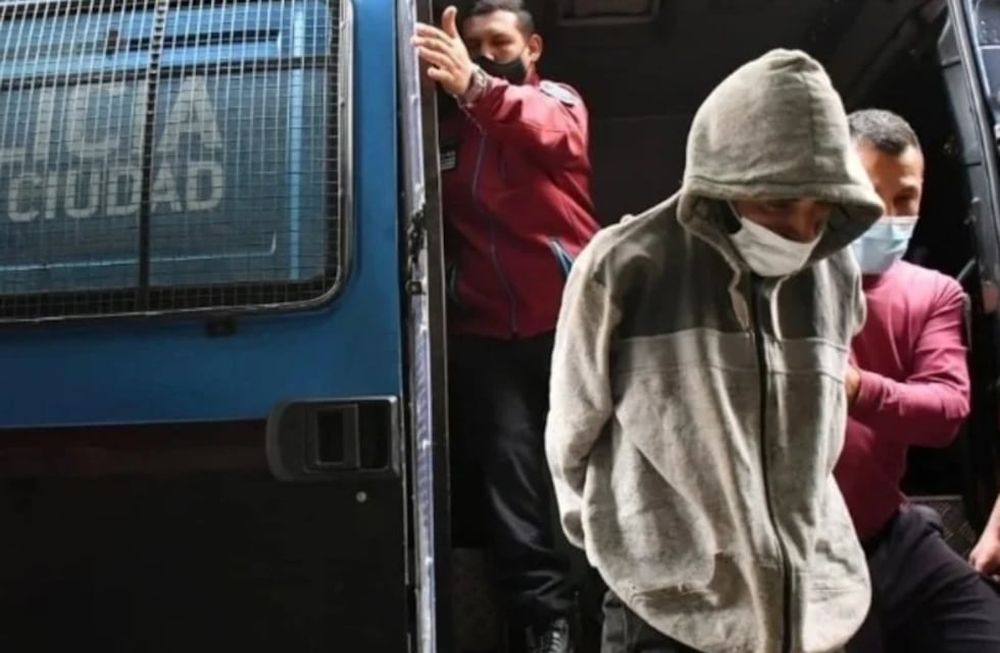 Carlos Savanz fue llamado a declarar este sábado en la tarde, pero el acusado se negó. Seguirá detenido. - Clarín