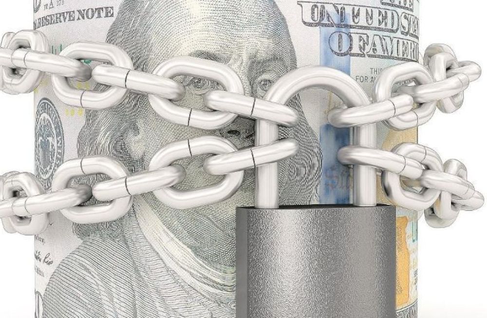 Dólar: cómo fue la interna entre Guzmán y Pesce por los u$s 200