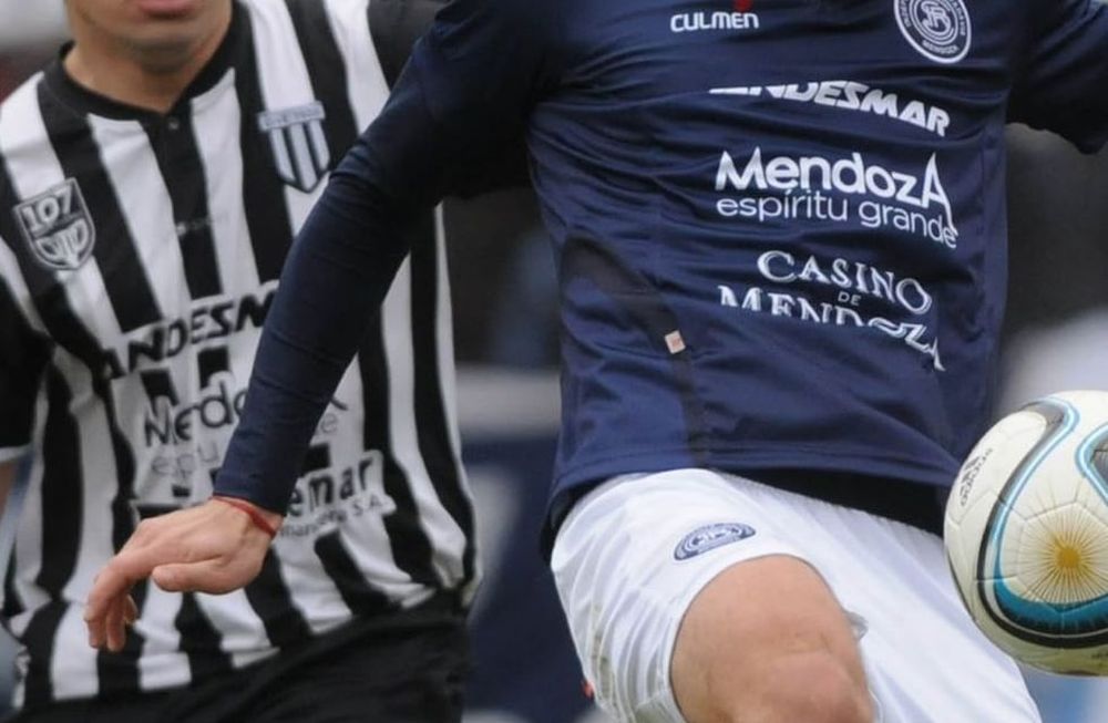 El clásico entre Independiente Rivadavia y Gimnasia y Esgrima por Copa Argentina, se tiene que jugar en Mendoza. / Los Andes.