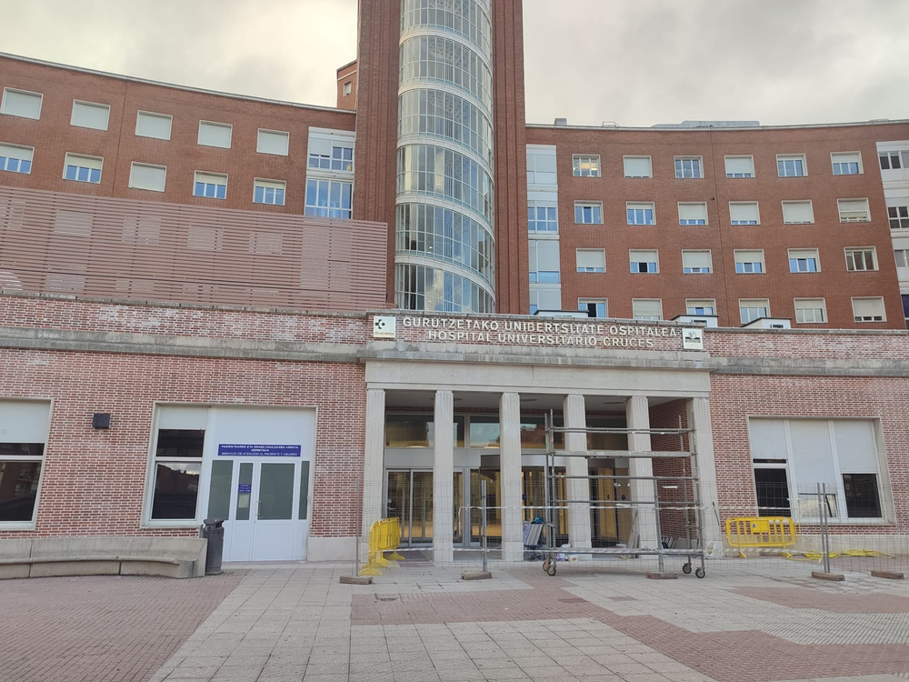 España: sancionan a pediatra por acompañar a una niña en estado terminal fuera de horario laboral.