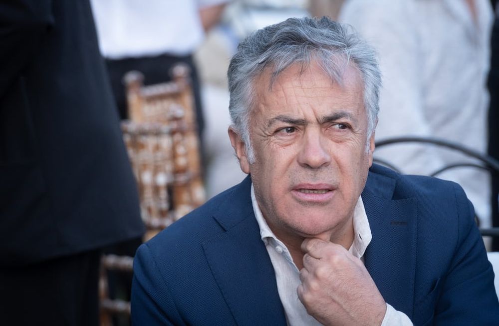 El gobernador Alfredo Cornejo se expresó sobre la posibilidad que las provincias emitan su propia moneda, / Foto: Ignacio Blanco / Los Andes