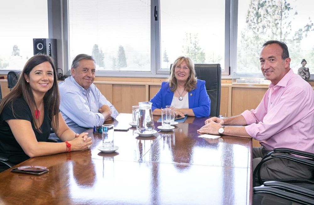 Marité Badui, Sergio Marinelli, Esther Sánchez y Gabriel Fidel.