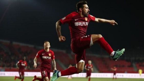 Gol de Lavezzi en el triunfo de Hebei y de Gaitán en el empate de Dalian Yifang