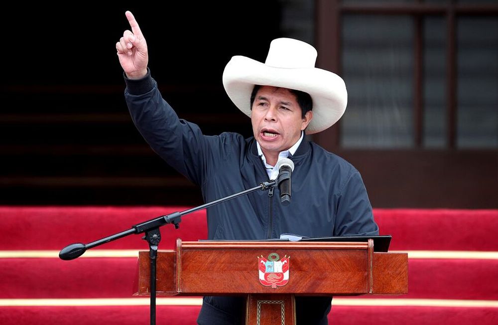 El Congreso peruano dio luz verde para iniciar el debate por la destitución de Pedro Castillo. AP.