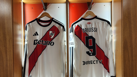 Eduardo Coudet se la jugó con fuertes cambios en la formación de River Plate