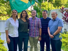 Cabello destacó que al principio eran cinco los venezolanos refugiados en esa embajada, pero la ciudadana Claudia Macero abandonó la sede diplomática el pasado 20 de agosto por decisión propia.