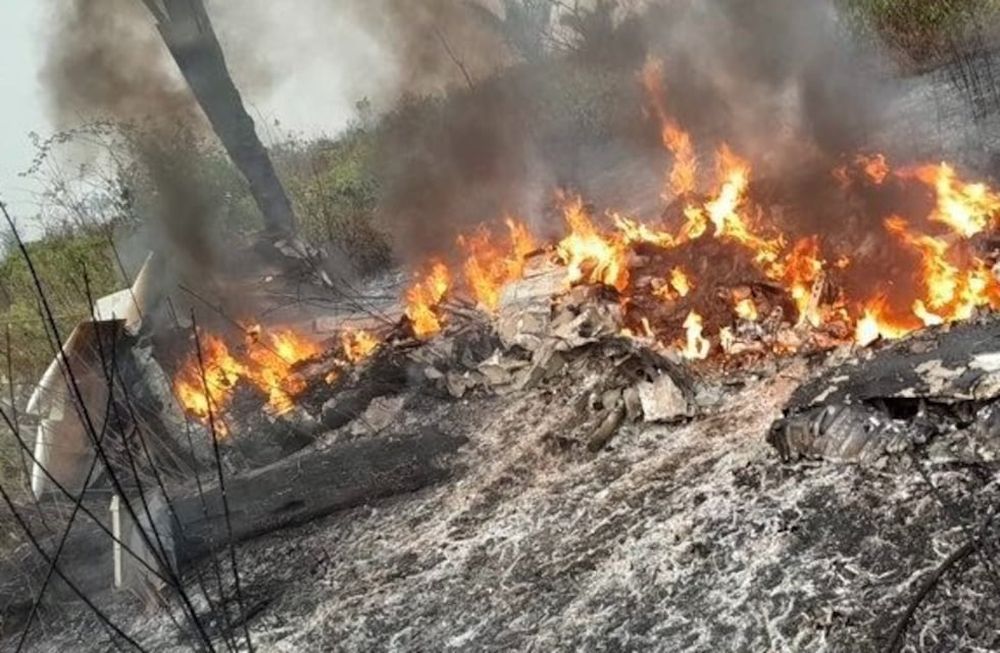 La aeronave explotó luego del siniestro y se incendió - Foto X