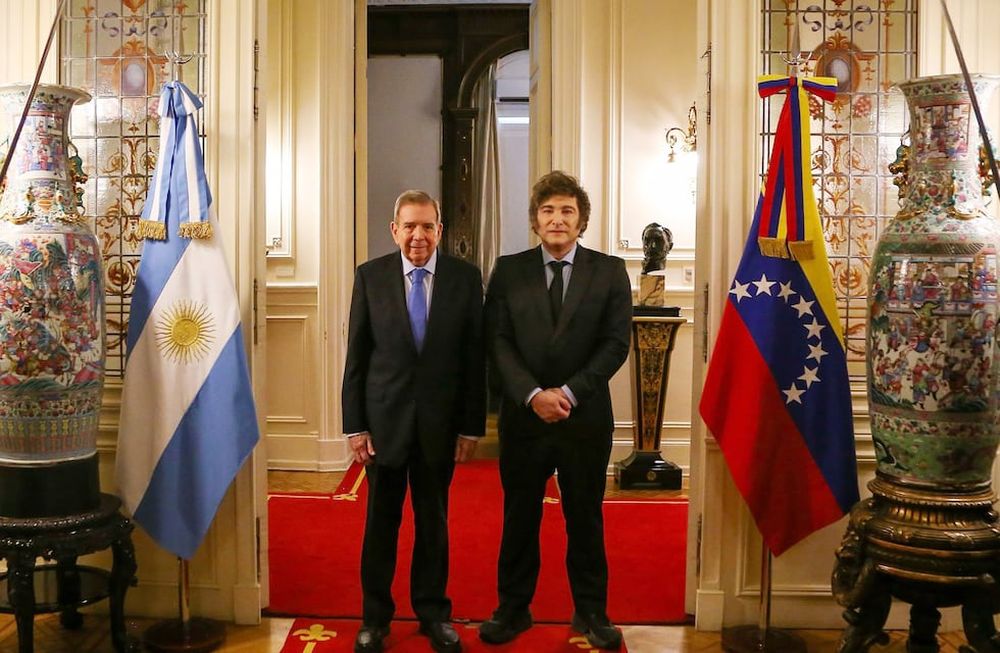 Javier Milei recibió a Edmundo González Urrutia, reconocido por el gobierno argentino como presidente electo de Venezuela. Foto NA / Juan Manuel Floglia