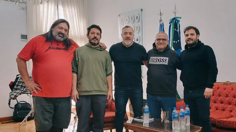 Rodolfo Aguiar, secretario general de ATE, junto a representantes gremiales de algunas provincias.