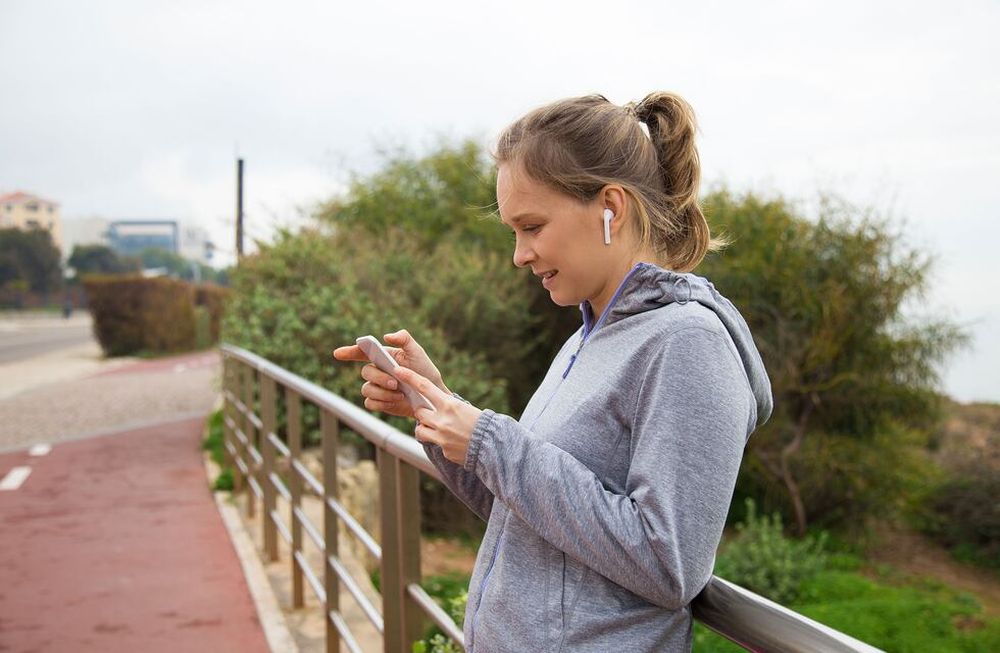 Auriculares inalámbricos in ear: pros y contras de una tendencia que llegó para quedarse.