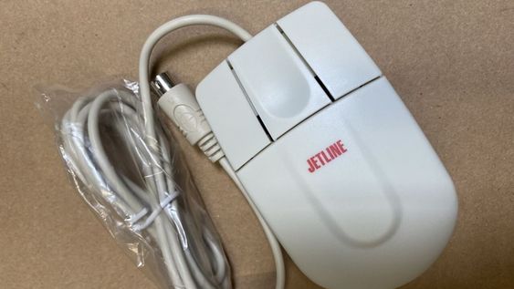 Para esta ingeniosa idea hecha en casa, podrás utilizar cualquier tipo de mouse.