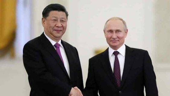 Xi Jinping y Vladimir Putin. (AP)