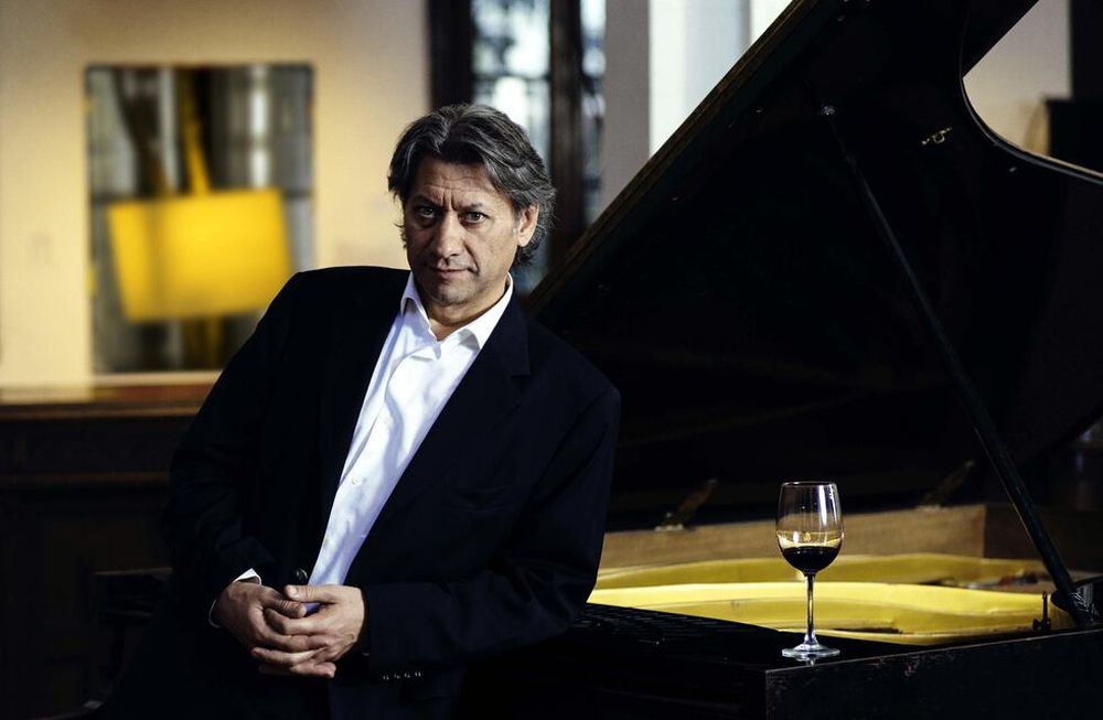 Julio Mazziotti en el Independencia: música y vino hermanados