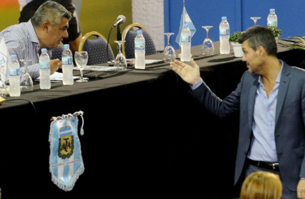 Marcelo Tinelli, aseguró que se intenta violentar la democracia, convocó a una reunión para el 11 de enero de 2022 y dejó abierta la posibilidad de llamar a elecciones.