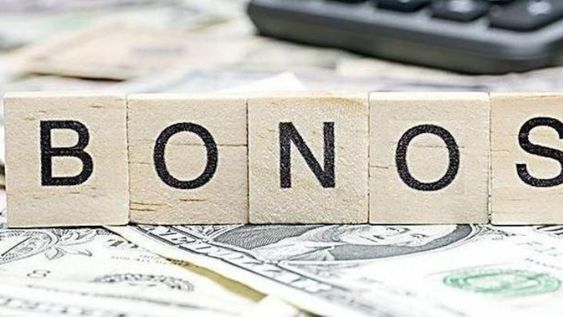 Pese al fuego cruzado por la deuda, el mercado apuesta a más negociaciones