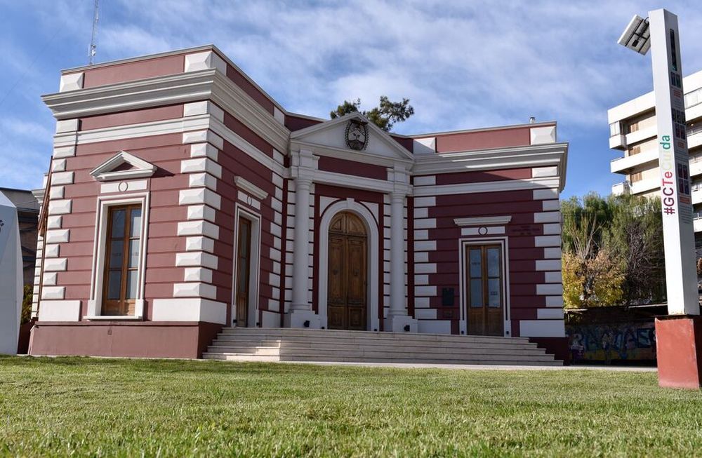 Godoy Cruz instala micro medidores para controlar el consumo de agua