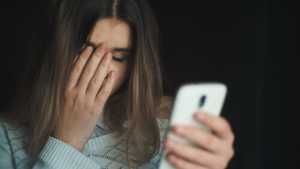 Esta es la razón por la cuál a los jóvenes les da miedo atender el teléfono.