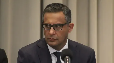 La decisión del juez de ejecución penal Sebastián Sarmiento de otorgar la libertad condicional a Roberto Pereyra Cruz quedó en el centro de una demanda contra&nbsp;Mendoza﻿ por $150 millones.