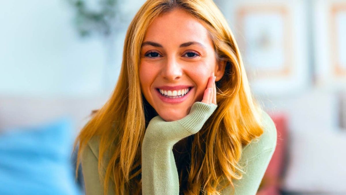 4 formas de reconocer a una mujer de buen corazón por sus hábitos, según la psicología