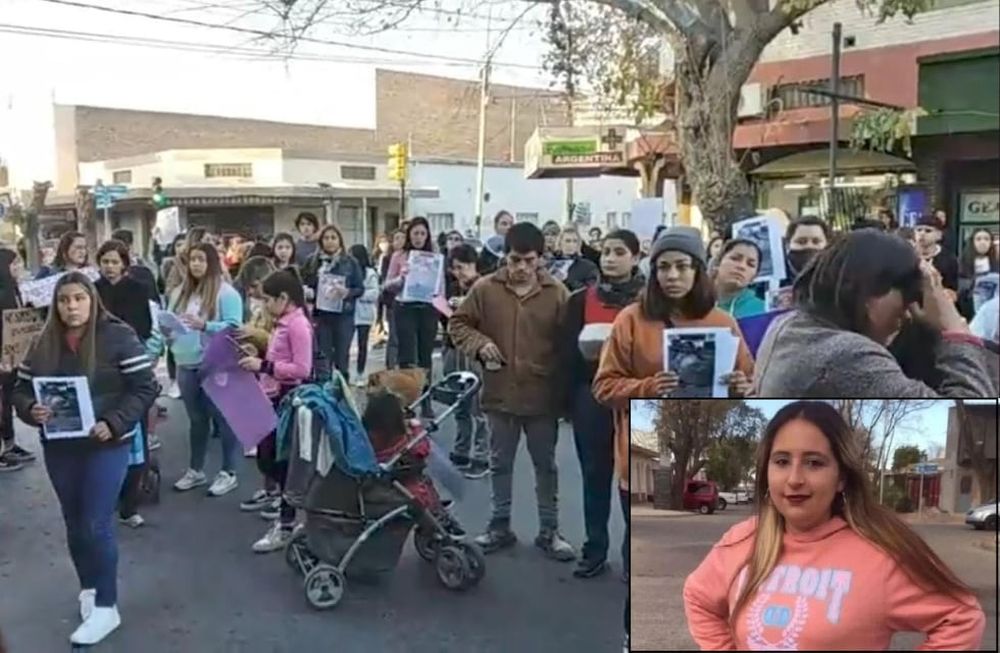 Agostina Trigo desapareció el domingo en la tarde. El martes, familiares y amigos salieron a las calles a pedir que se acelere la investigación para que aparezca con vida.