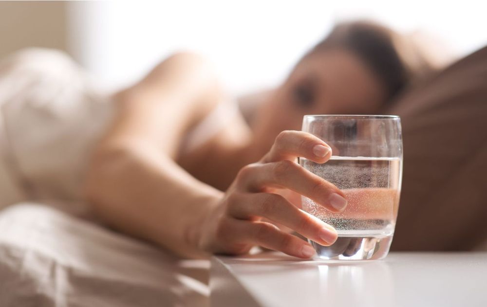 El agua mineral rica en magnesio puede mejorar ciertos parámetros del metabolismo de los carbohidratos a mediano plazo.