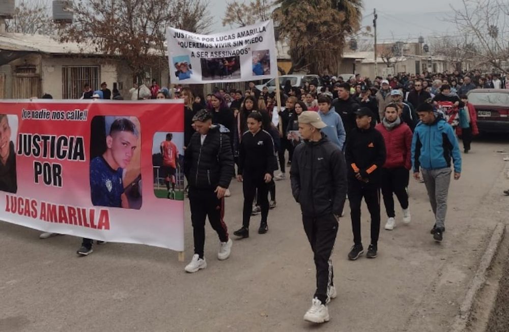 Vecinos y familiares de Lucas Amarilla exigieron justicia por el caso.