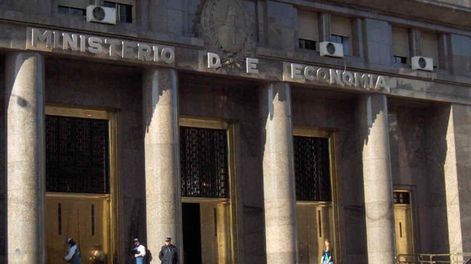 El gasto público se duplicó aceleradamente a partir de 2003. - Archivo / Los Andes