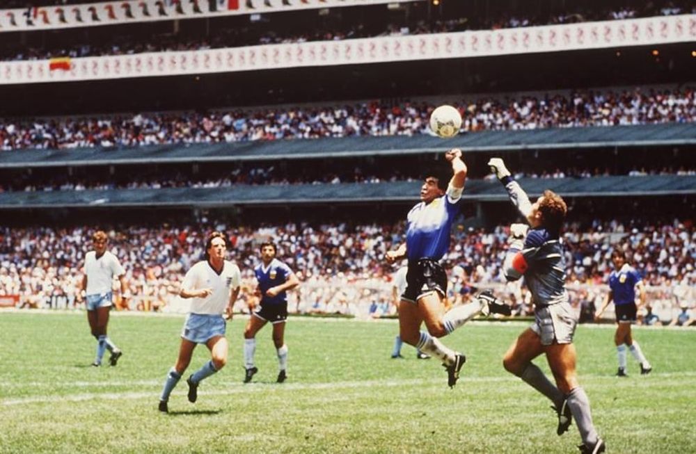 La duda de Peter Shilton: "¿Debo encontrarme con Diego Armando Maradona?"