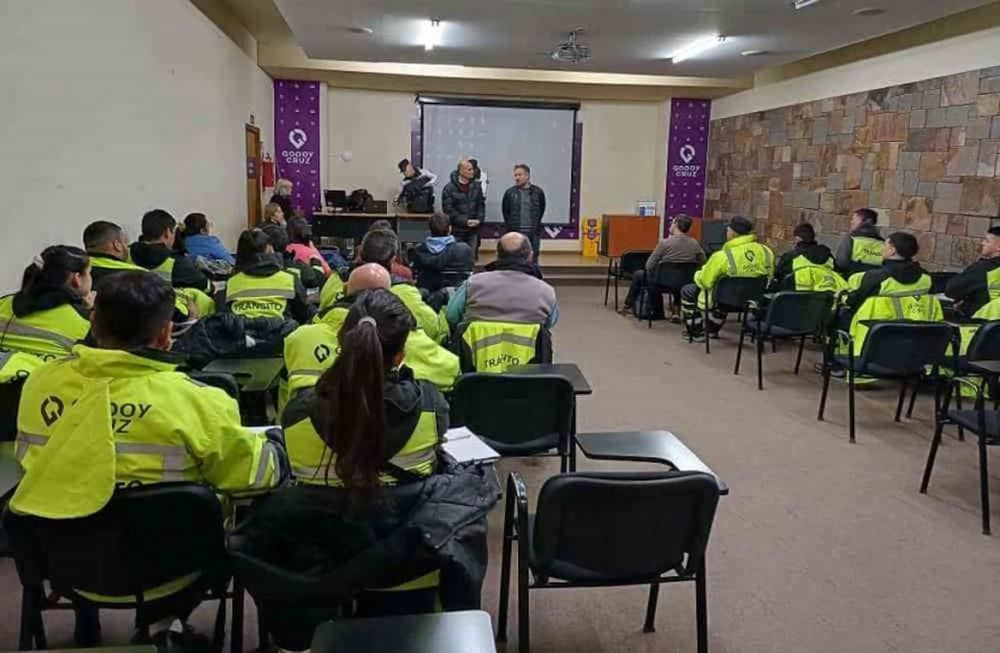 El Municipio concluyó una serie de encuentros de formación para empleados. El objetivo es fortalecer el profesionalismo de los mismos y la seguridad en el servicio