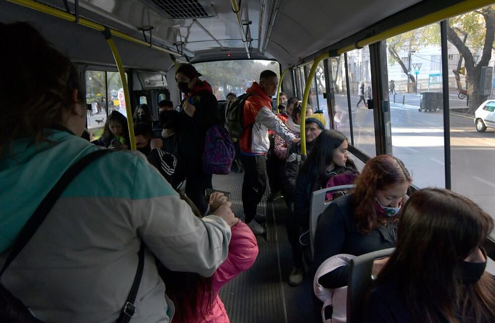 05 de Junio 2022 SociedadCosto del Transporte Público de Pasajeros.Aumento el ingreso del costo de la flota de ómnibus y micros en el Gran MendozaFoto: Orlando Pelichotti/ Los Andes