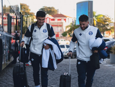 La llegada del campeón a tierras cordobesas, quien esta tarde enfrentará a Tigre por un lugar en octavos de final.&nbsp;