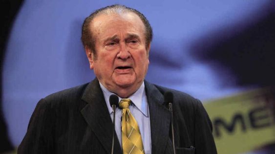 Nicolás Leoz adujo cansancio y renunció en 2015, tras el estallido del escándalo. Falleció el 28 de agosto de 2019. (Foto: AP).