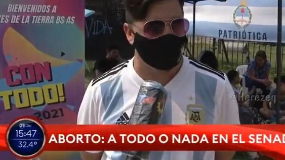 Apareció la petisa y explotaron las redes.